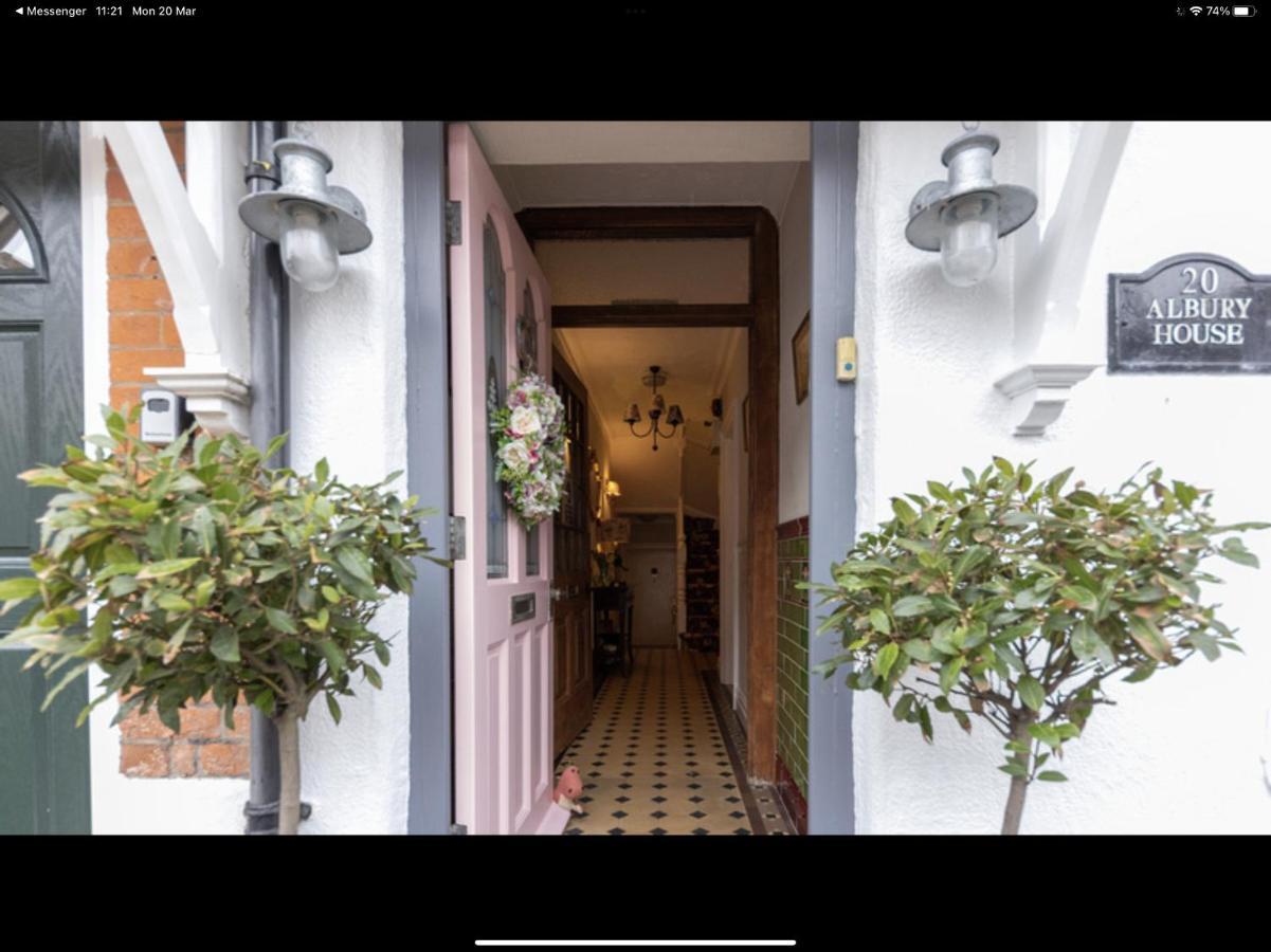 クロマー Albury House Bed & Breakfast エクステリア 写真