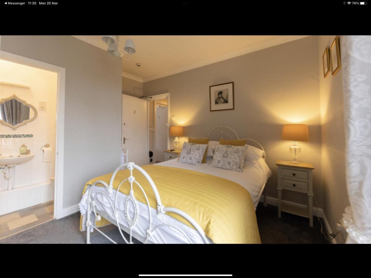 クロマー Albury House Bed & Breakfast エクステリア 写真